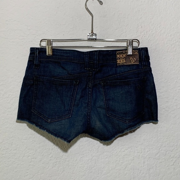 ❤️ Volcom Jeans High Voltage Cut Off Shorts - Picture 4 of 11